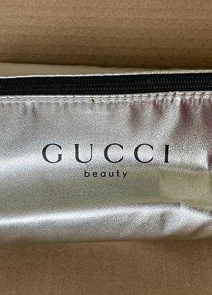 Gucci beauty косметичка срібна