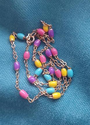 Цепочка со вставками из эмалью