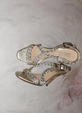 Босоножки босоножки сандалии сандалии