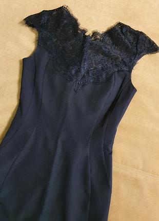 Платье черное классическое