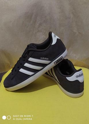 Кожаные кроссовки adidas