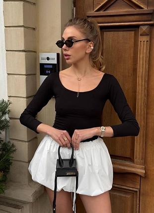 Жіночий боді дуже гарно сидить на тілі стильний приємний якісний матеріал мʼяка тканина