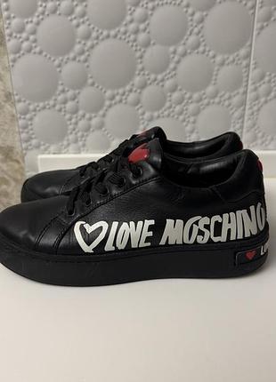 Жіночі кеди moschino, 37 розмір, оригінал, стан нових