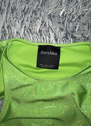 Топ bershka