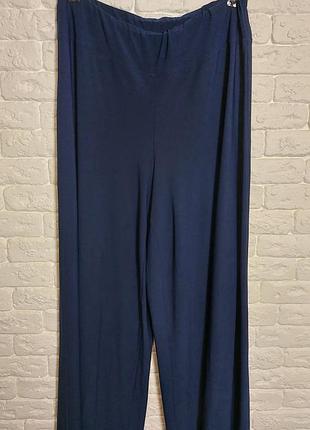 Фирменные трикотажные широкие брюки штаны