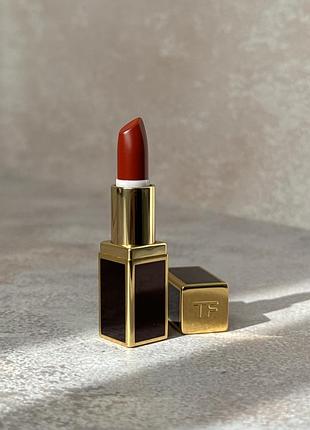 Tom ford - lip color matte - матова помада для губ 16 scarlet rouge, 1 g