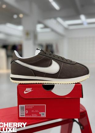 Кроссовки nike cortez
