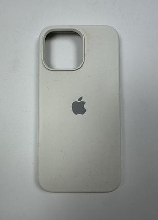 Чехол на телефон