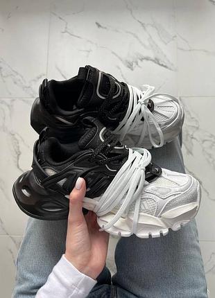 Кроссовки celebs in adidas yung 1 black women full