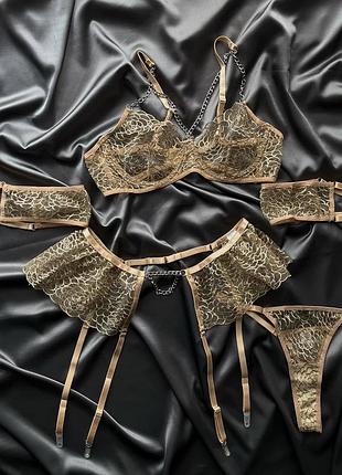 Жіночий комплект білизни