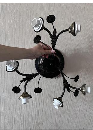 Люстра потолочный светильник б/у люстра 6 ламп ціна 450