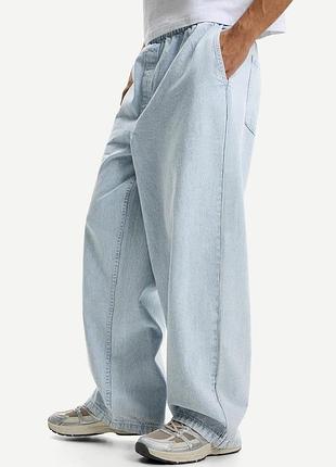 Мішковаті джинси-джогери bershka