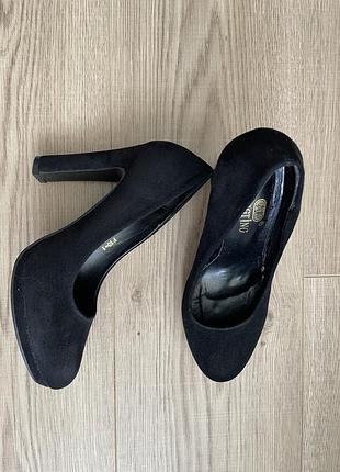 Туфлі жіночі