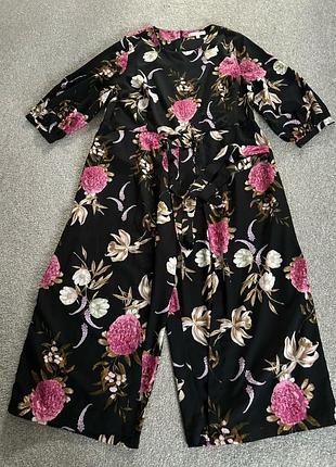 Праздничное замечательное комбинезон- платье