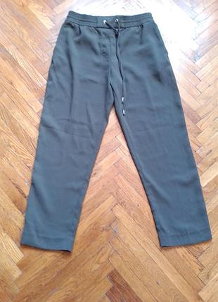 Брюки брюки брюки женские хаки с карманами, на талии резинка и завязки, состояние новой вещи от h&amp;m