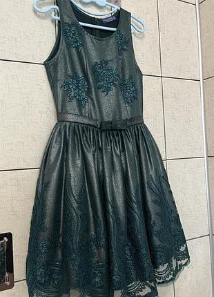 Плаття випускне