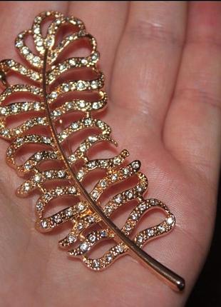 Брошка "аннабель" avon 3