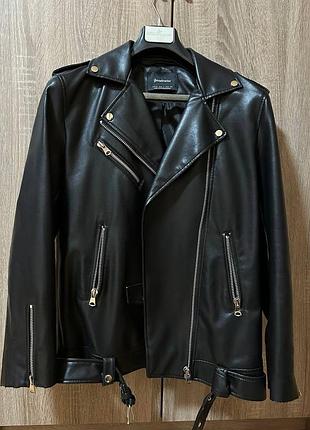 Шкірянка stradivarius