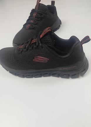 Мужские кроссовки sketchers