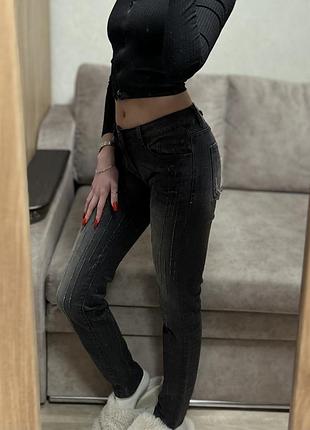 Джинси жіночі