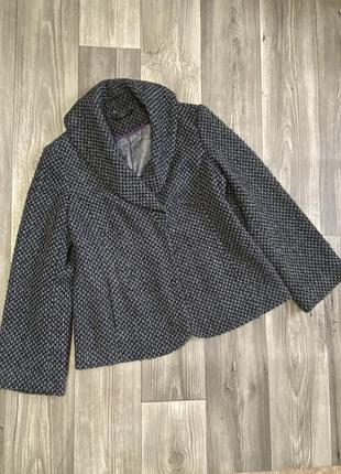 Теплий піджак укорочене напів пальто