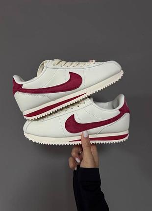 Женские кроссовки nike cortez white / red heart premium