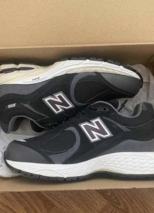 New balance 2002r black