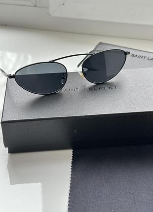 Сонцезахисні окуляри saint laurent