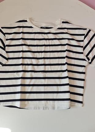 Футболки оверсайз укорочені