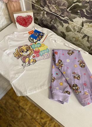 Новый комплект на девочку 4-5 лет