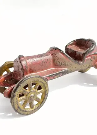 Коллекционный ретро автомобиль.