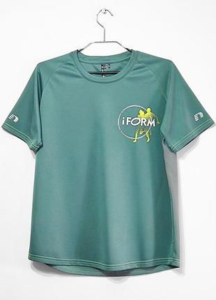 Спортивная прямая футболка унисекс