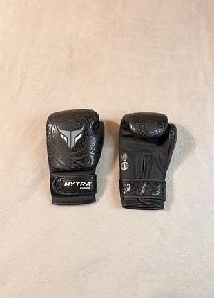 Боксеркі перчатки mytra fusion alb 3 нові