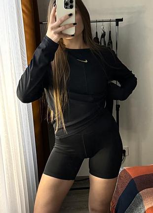 Женская спортивная кофта nike