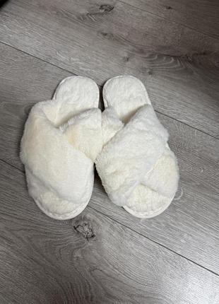 Шльопанці