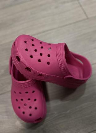 Кроксы женские