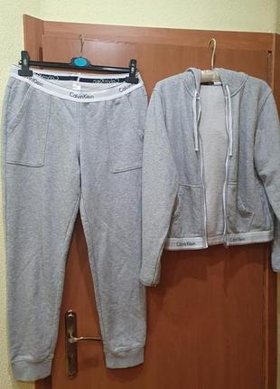 Спортивный костюм calvin klein