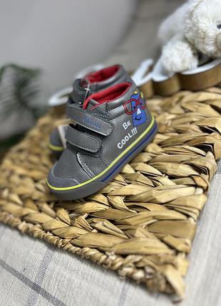 Кроссовки оригинал chicco