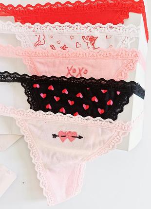 Набір трусиків victoria's secret стрінги victoria's secret бюстгалтер victoria's secret