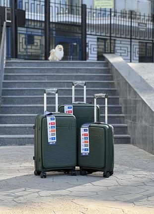 Велика ,середня ,мала полипропилен 100% состав чемодан дорожный s на колесах  ручная кладь