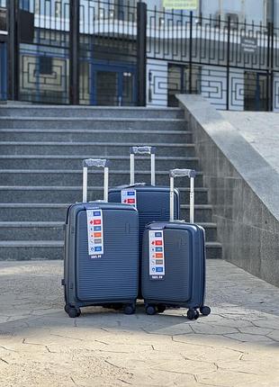 Велика ,середня ,мала полипропилен 100% состав чемодан дорожный s на колесах  ручная кладь
