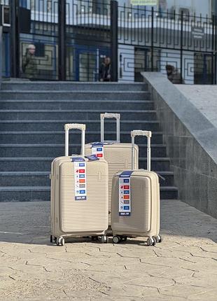 Велика ,середня ,мала полипропилен 100% состав чемодан дорожный s на колесах  ручная кладь