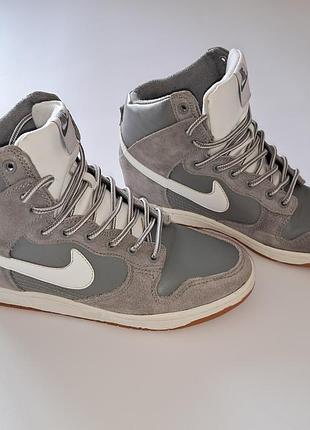 Женские высокие замшевые серые кроссовки сникерсы nike dunk sky hi gray