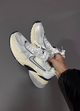 Женские кроссовки nike v2k run silver navy premium
