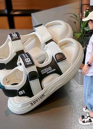 ♻️♻️в наличии ♻️♻️♻️
💞 очень модные и качественные босоножки мальчику