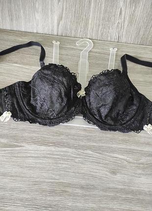 Мягкий бюстгальтер на косточках george