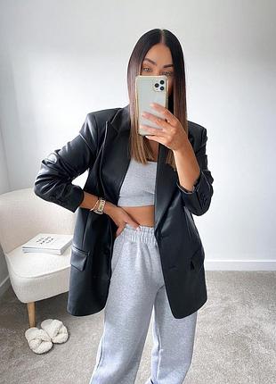 Блейзе из эко кожи zara