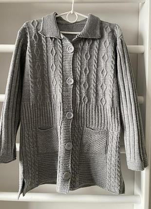 Кардиган женский кардиган женский, состояние очень красивое 70% шерсть ( шерсть), размер м, 50