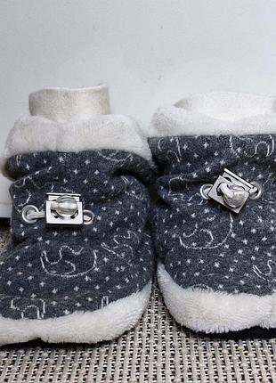 Пінетки взуття для малюків