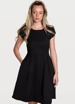 Маленька чорна сукня zara з рукавами фонариками